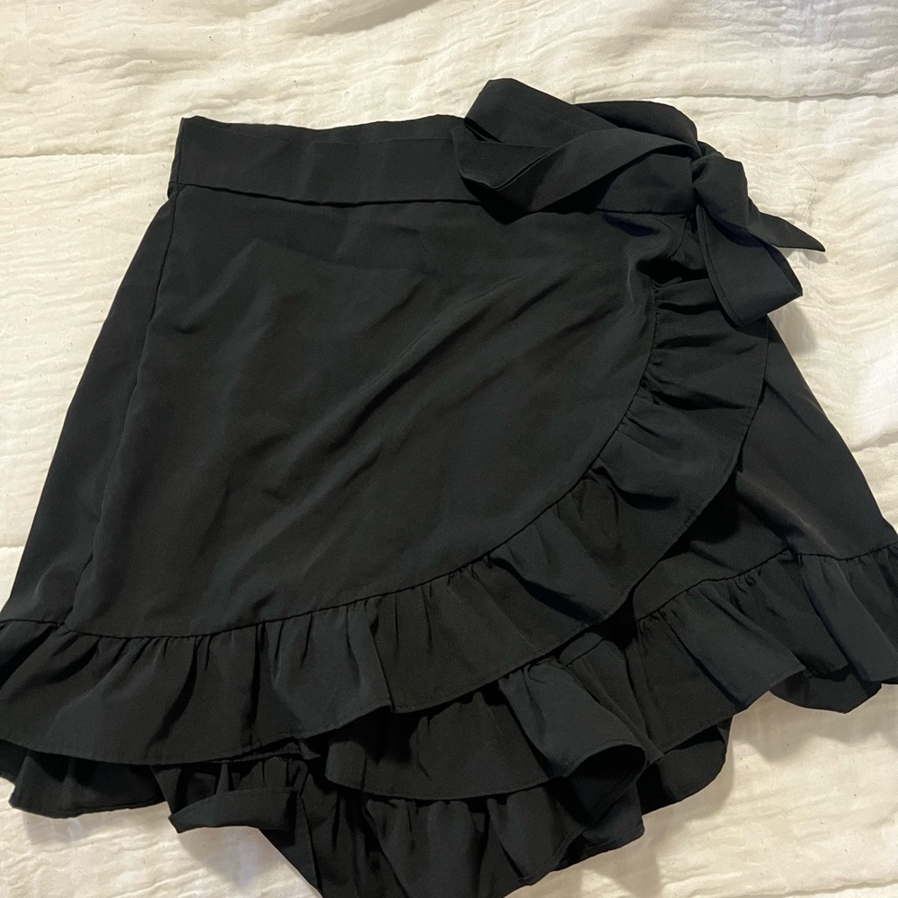 Elegant Black Ruffle Skirt